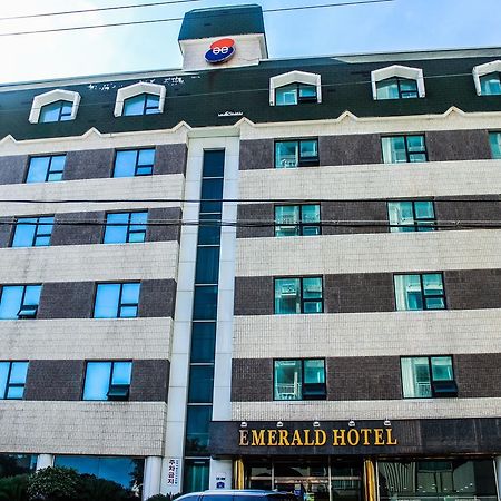 Emerald Hotel Чеджудо Экстерьер фото