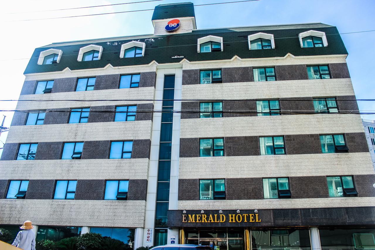 Emerald Hotel Чеджудо Экстерьер фото